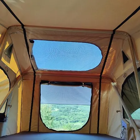 Roof Top Tent דבלין